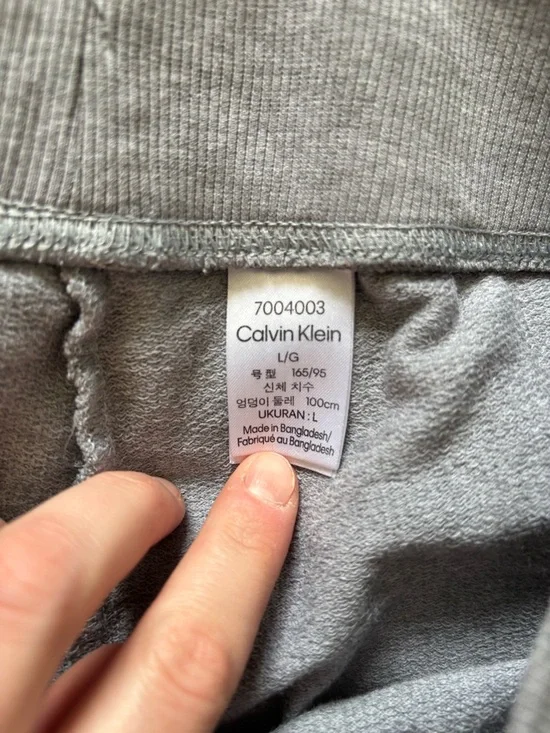 Calvin Klein womens Gray Logo Jogger Pants - Picture 3 of 3